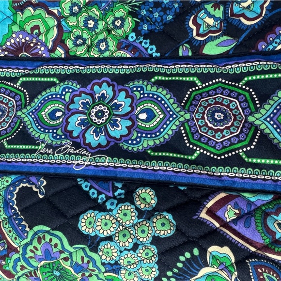 Vera Bradley Blue Rhapsody retired pattern - Picture 4 of 14